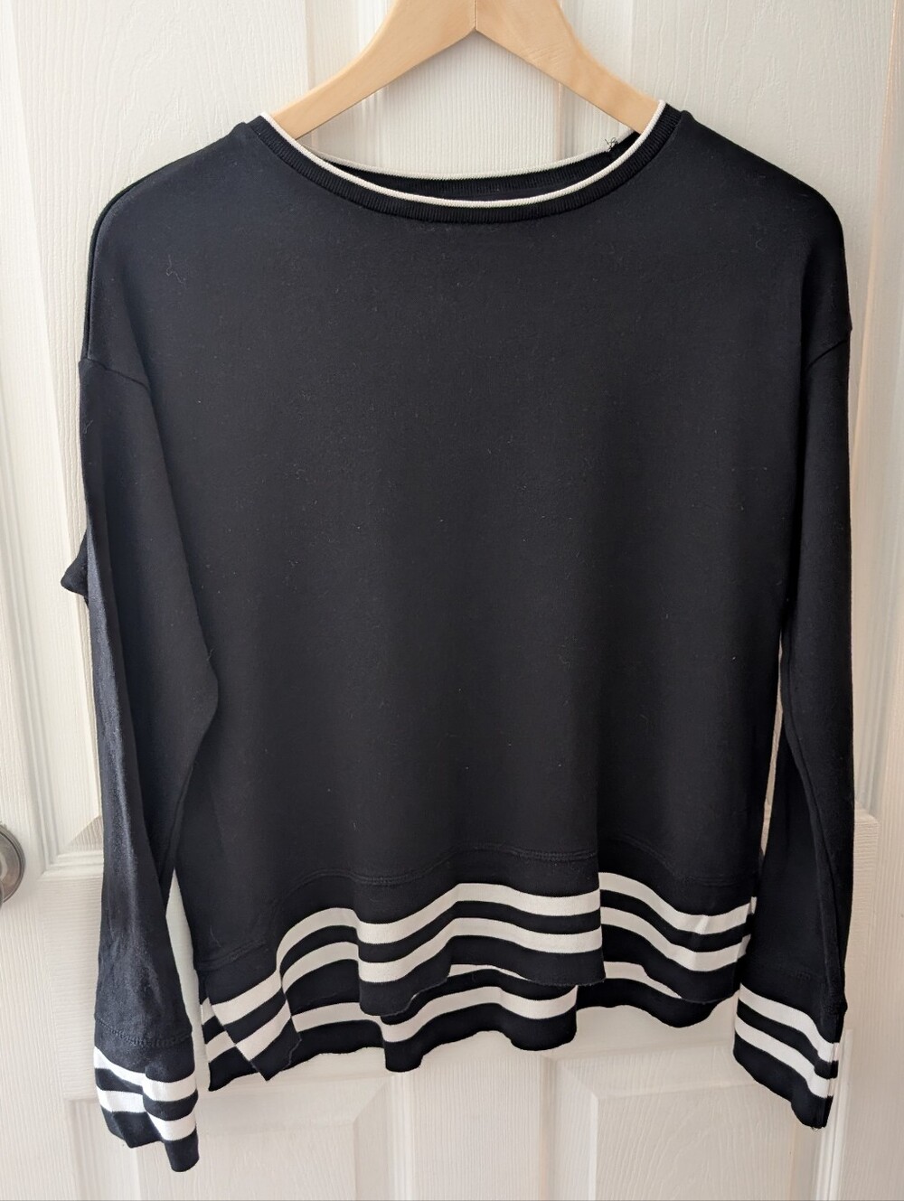 H&M Black Crewneck Sweater with White Stripes